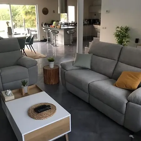 Moderne Avec Piscine *